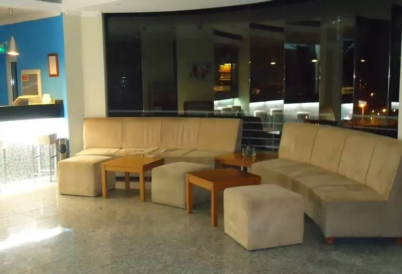 Fotos del hotel Pombeira:  3