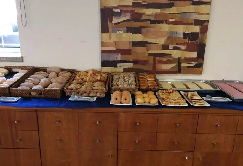 Fotos del hotel Pombeira:  16