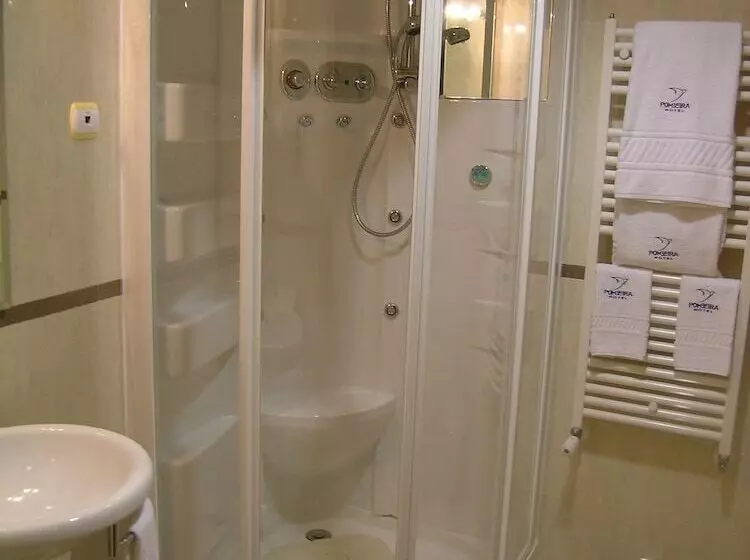 Fotos del hotel Pombeira:  13