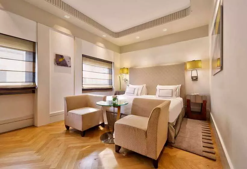 Fotos del hotel Meliá Genova:  21