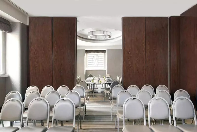 Fotos del hotel Meliá Genova:  37