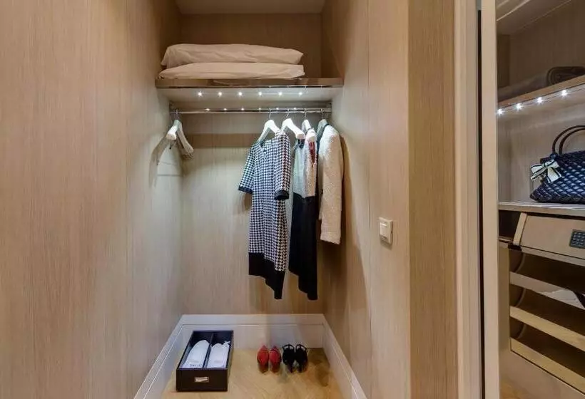 Fotos del hotel Meliá Genova:  9