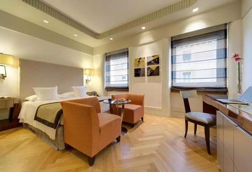 Fotos del hotel Meliá Genova:  6