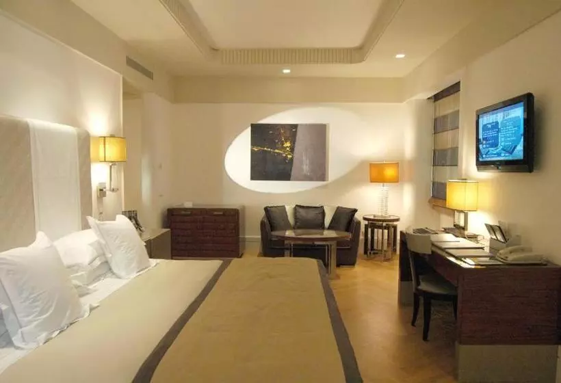 Fotos del hotel Meliá Genova:  5