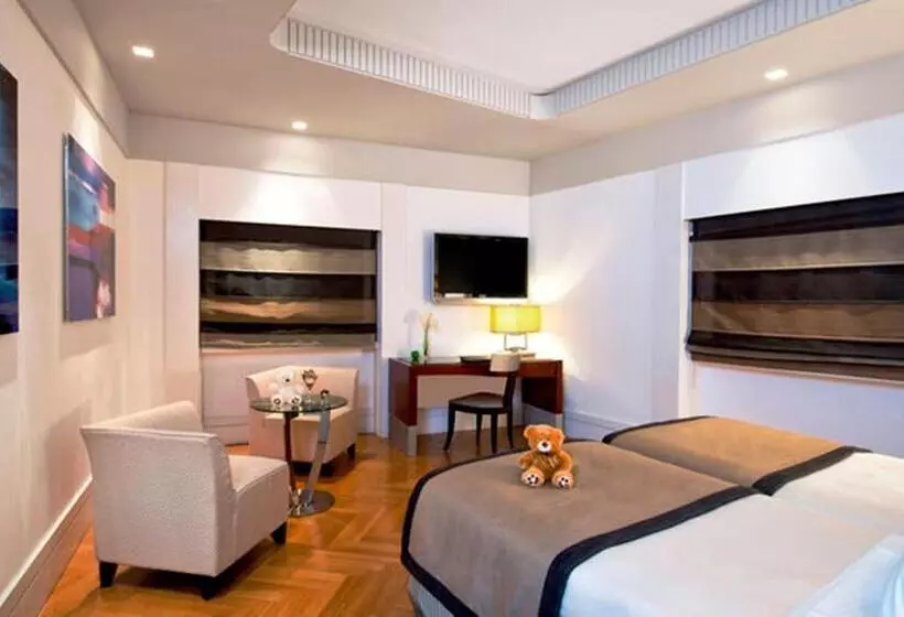 Fotos del hotel Meliá Genova:  3