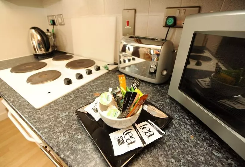 Fotos del hotel Premier Suites Birmingham:  18