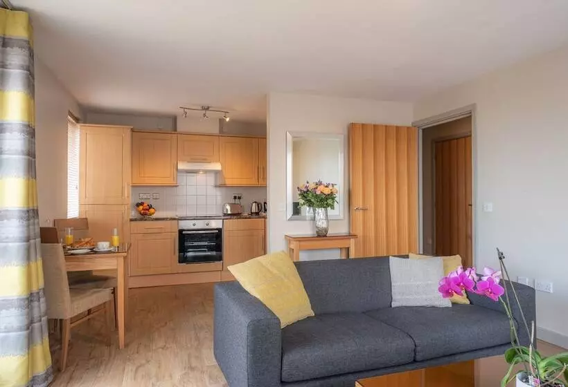 Fotos del hotel Premier Suites Birmingham:  11