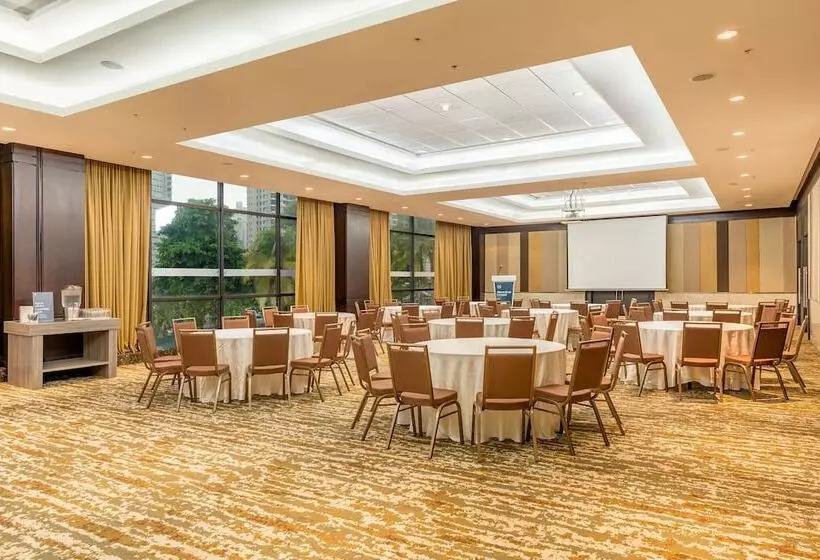 Fotos del hotel Sheraton Grand Panama:  15