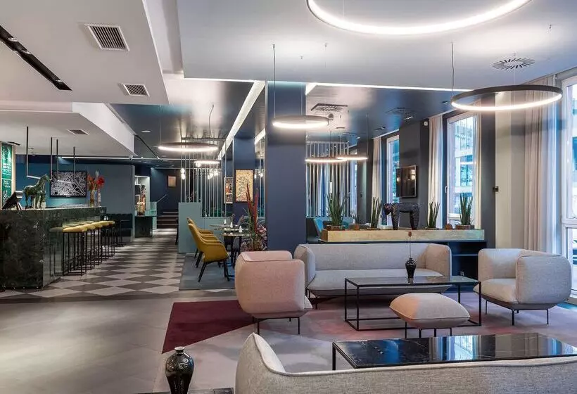 Fotos del hotel Azimut Hotel Vienna:  2