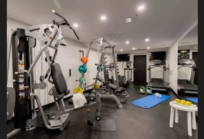 Fotos del hotel Azimut Hotel Vienna:  3