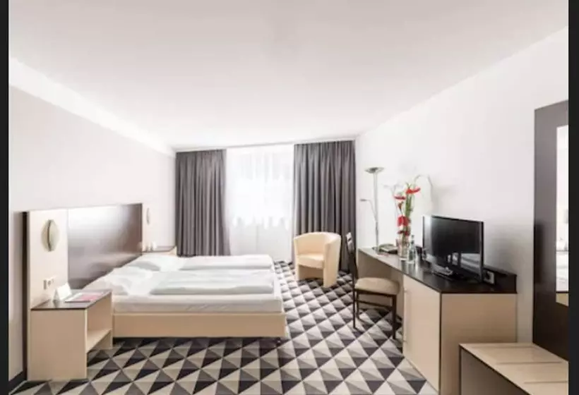 Fotos del hotel Azimut Hotel Vienna:  23