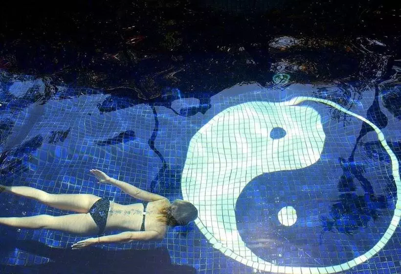 Fotos del hotel Impiana Private Villas Seminyak:  2