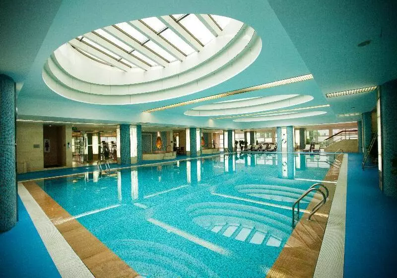 Fotos del hotel Beijing Kuntai Royal:  2