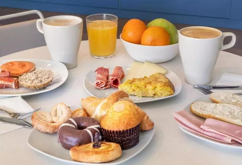 Fotos del hotel B&b Hotel Madrid Aeropuerto T1 T2 T3:  11