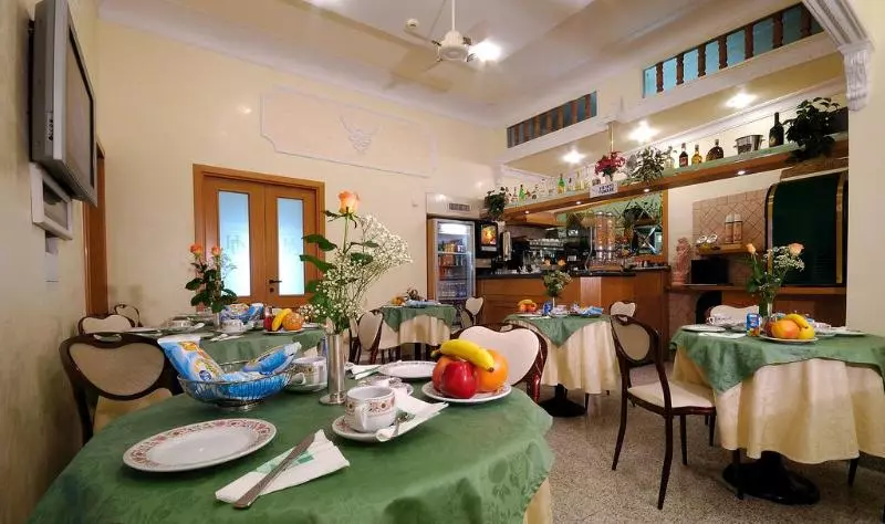 Fotos del hotel Dorica:  10