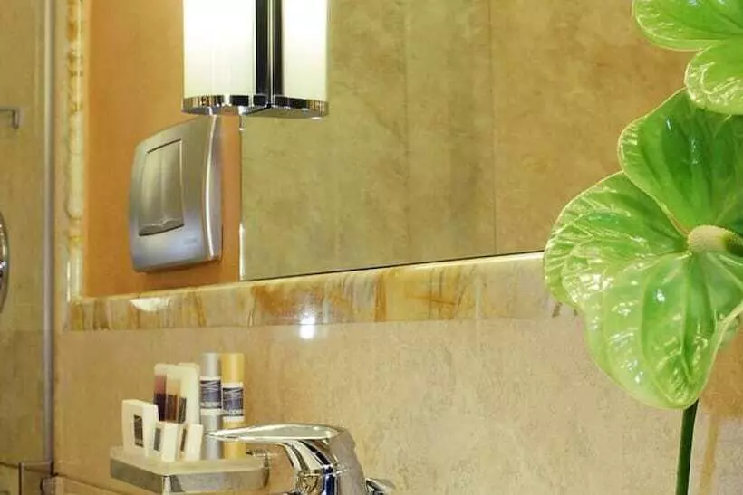 Fotos del hotel The Opera:  10