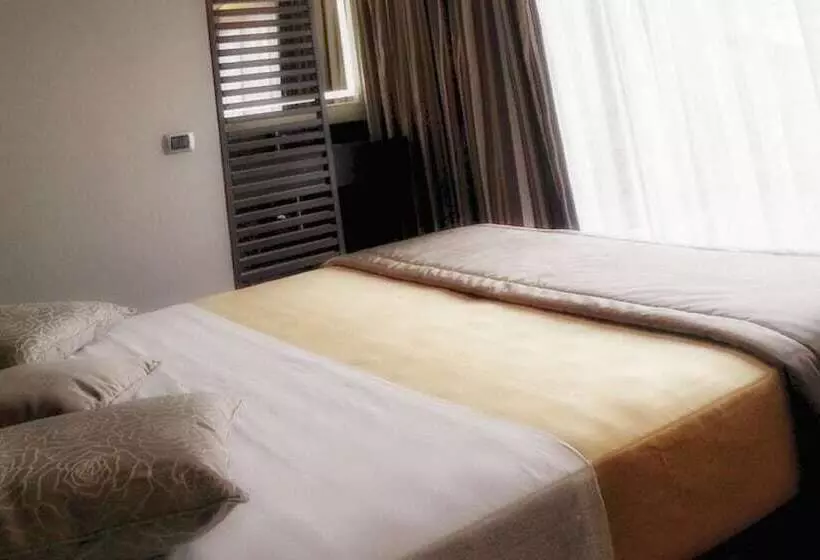 Fotos del hotel The Opera:  19