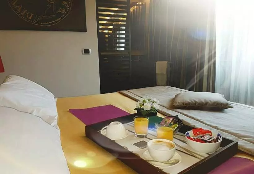 Fotos del hotel The Opera:  2