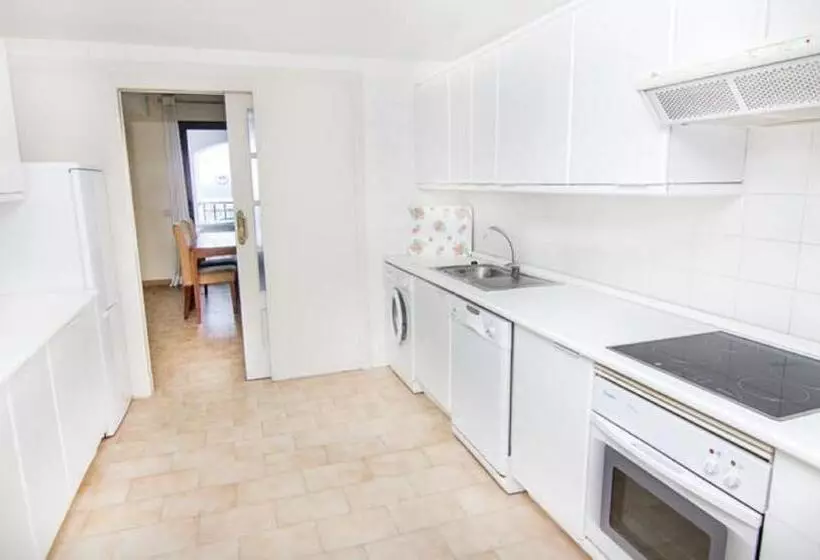 Fotos del hotel Park Plaza Suites Apartamentos:  20