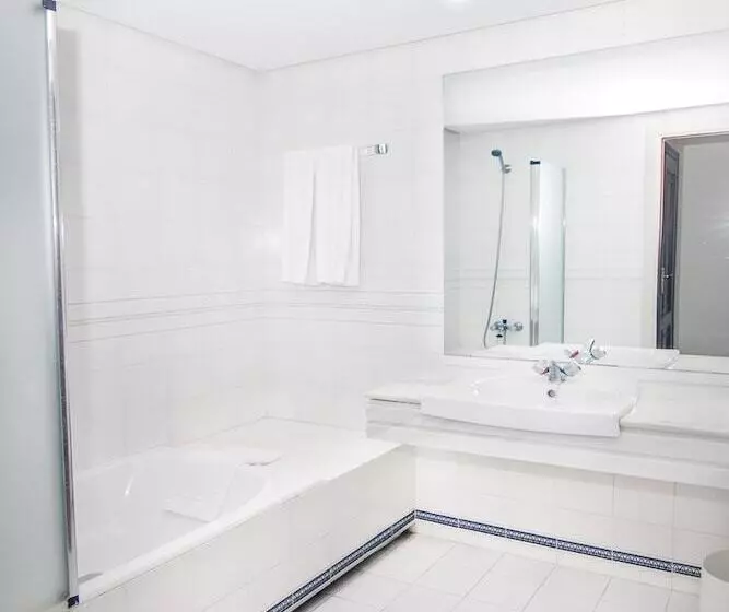 Fotos del hotel Park Plaza Suites Apartamentos:  13