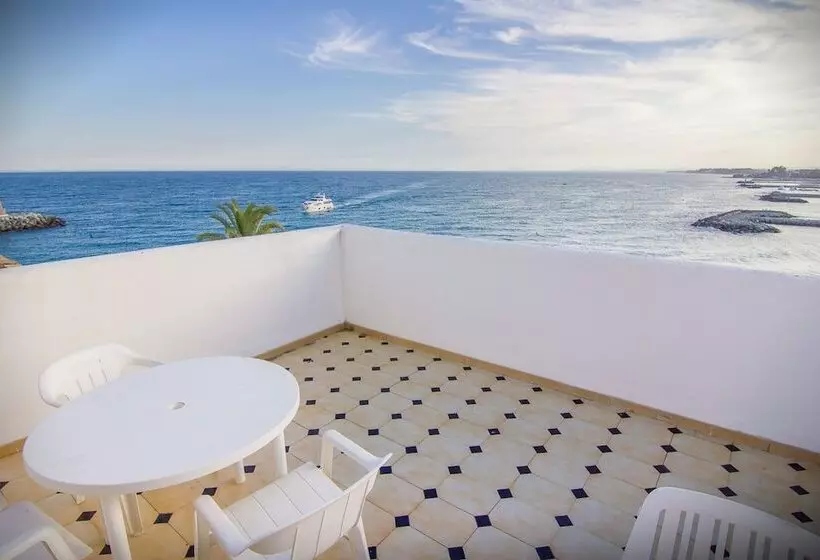 Fotos del hotel Park Plaza Suites Apartamentos:  3