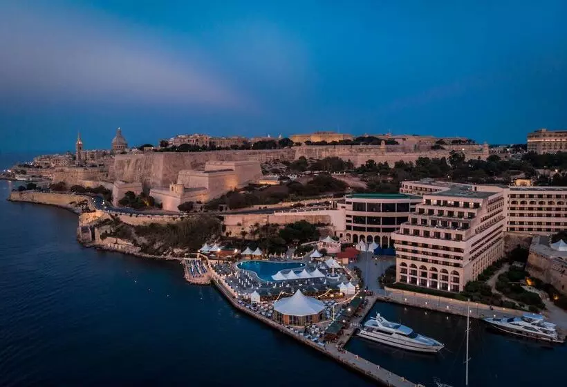 Fotos del hotel Grand Hotel Excelsior:  17