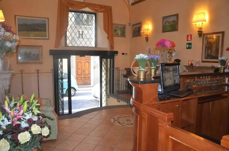 Fotos del hotel Mia Cara:  5