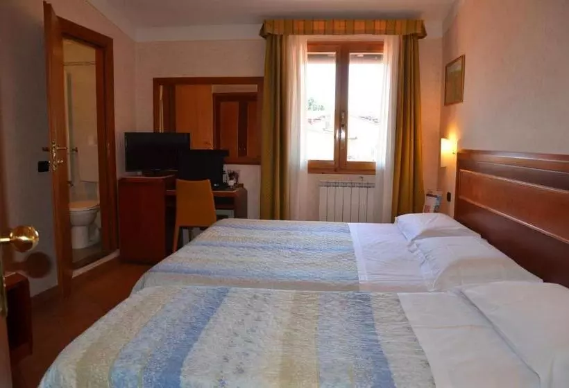 Fotos del hotel Mia Cara:  15