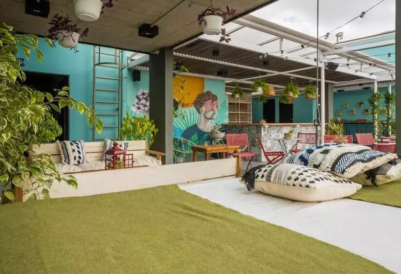 Fotos del hotel Selina Palermo:  7