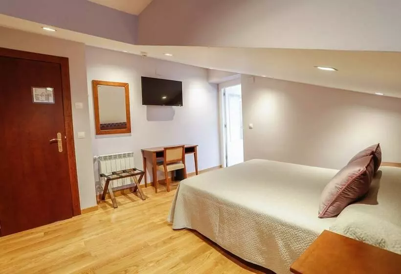 Fotos del hotel Villa de Pravia:  6