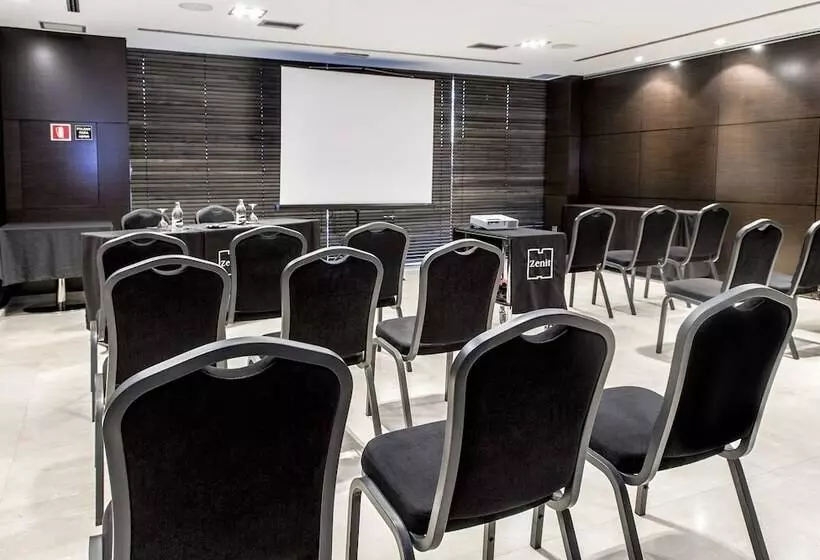 Fotos del hotel Zenit Pamplona:  4