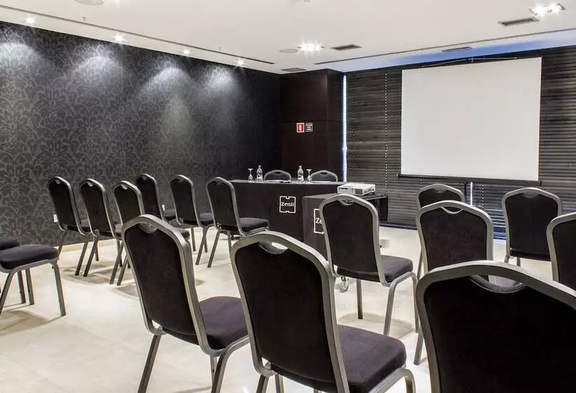 Fotos del hotel Zenit Pamplona:  9