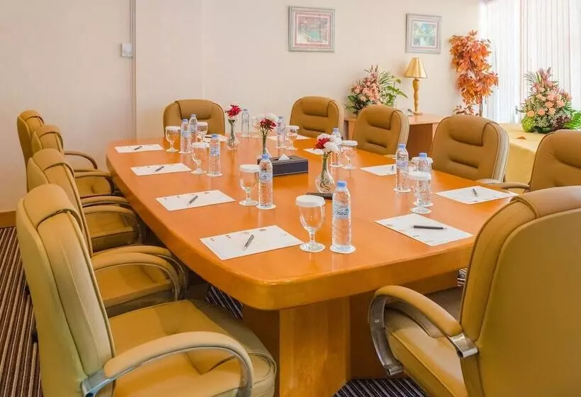 Fotos del hotel Avenue Hotel Dubai:  3