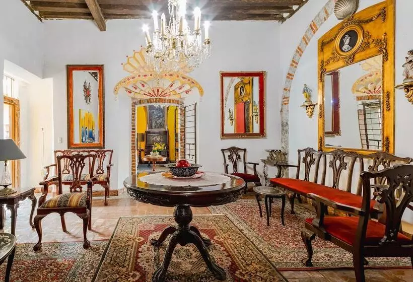 Fotos del hotel Meson De San Sebastian:  8