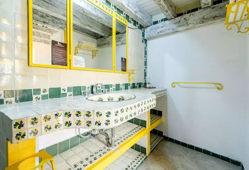 Fotos del hotel Meson De San Sebastian:  5