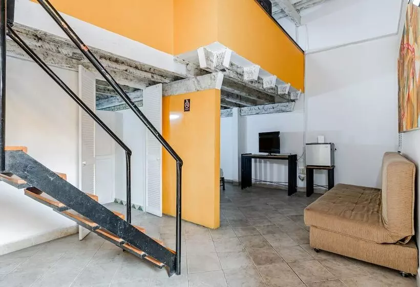 Fotos del hotel Meson De San Sebastian:  3