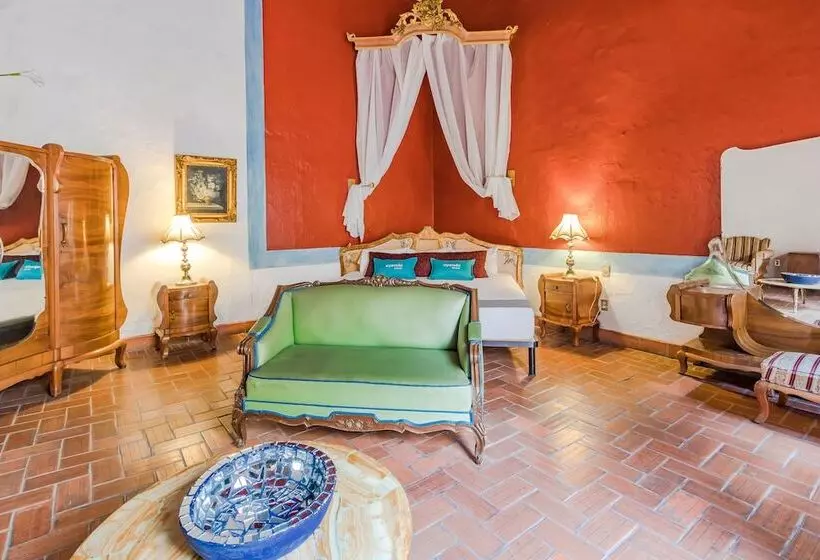 Fotos del hotel Meson De San Sebastian:  12