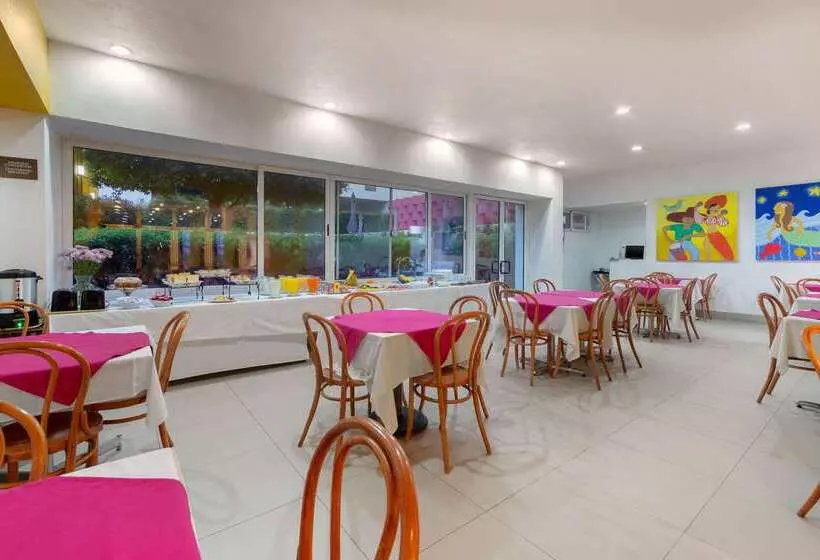 Fotos del hotel Comfort Inn Monterrey Valle:  16