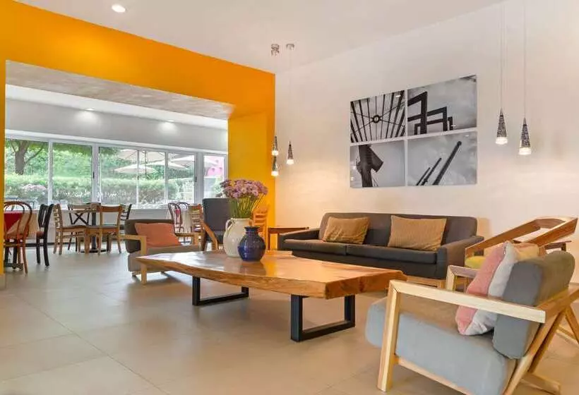 Fotos del hotel Comfort Inn Monterrey Valle:  25