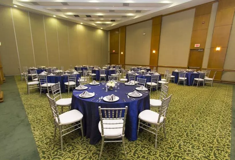 Fotos del hotel Courtyard Monterrey San Jeronimo:  24