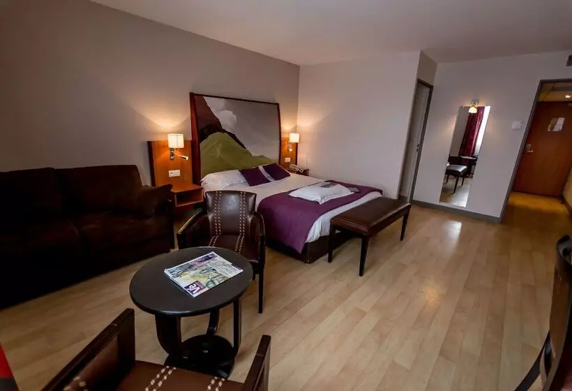 Fotos del hotel Kyriad Clermontferrandsud  La Pardieu:  13