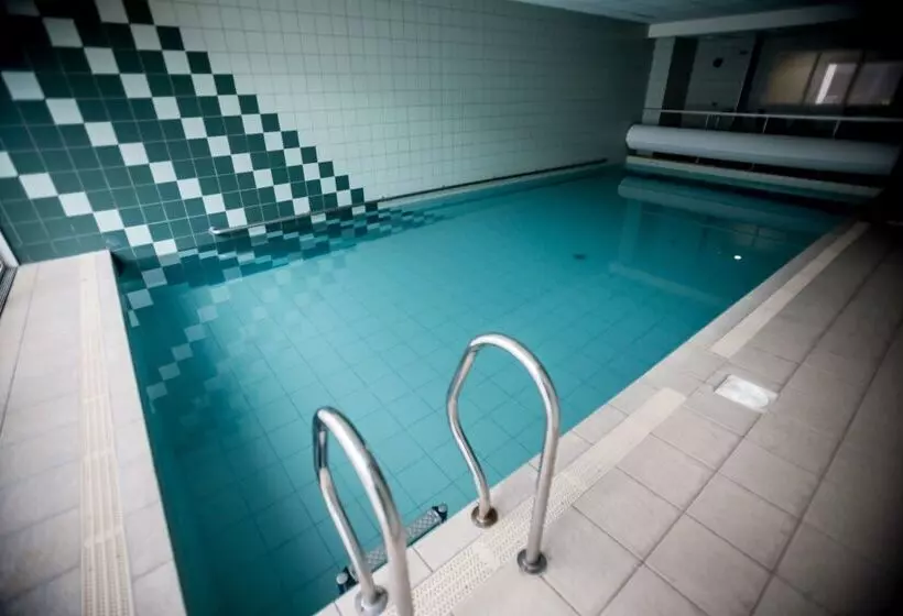 Fotos del hotel Kyriad Clermontferrandsud  La Pardieu:  2