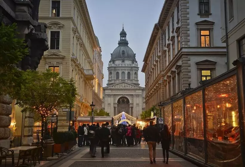 Fotos del hotel Mamaison Residence Izabella Budapest:  13