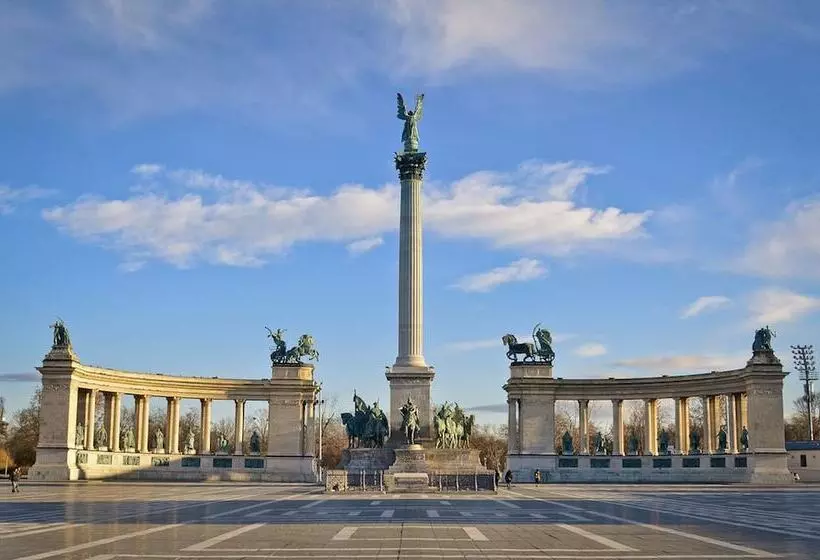 Fotos del hotel Mamaison Residence Izabella Budapest:  9