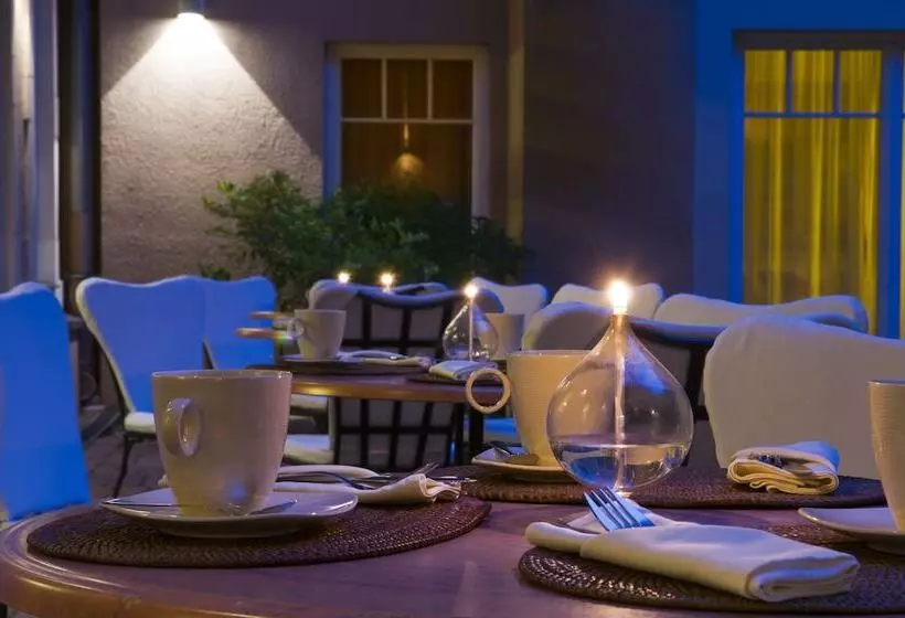 Fotos del hotel Mamaison Residence Izabella Budapest:  4