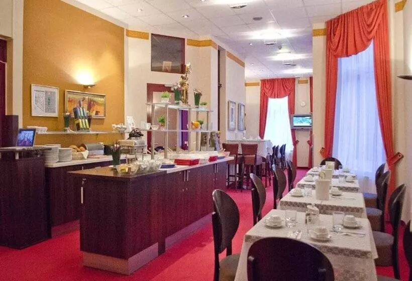 Fotos del hotel Polo Am Zob:  3