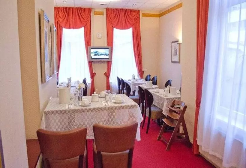 Fotos del hotel Polo Am Zob:  8