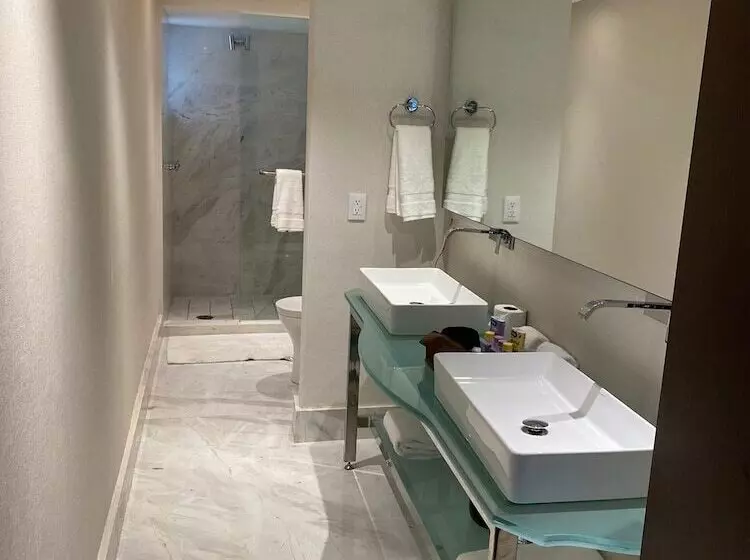 Fotos del hotel Residence L´ Heritage Tennyson By Bluebay:  10