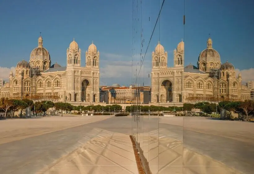 Fotos del hotel Golden Tulip Villa Massalia:  20