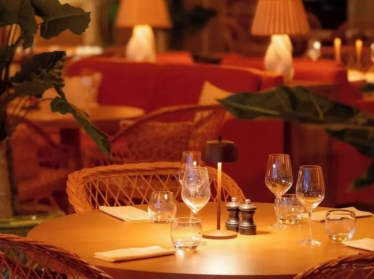 Fotos del hotel Golden Tulip Villa Massalia:  2